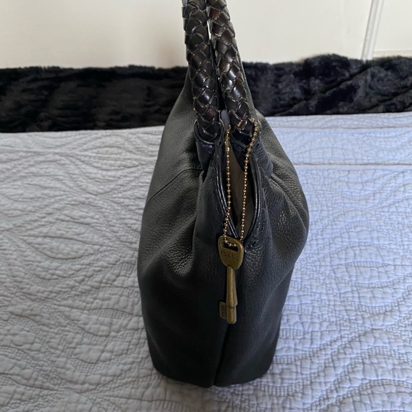 Fossil Hobo/Hangbag In Good Condition - Picture 3 of 9